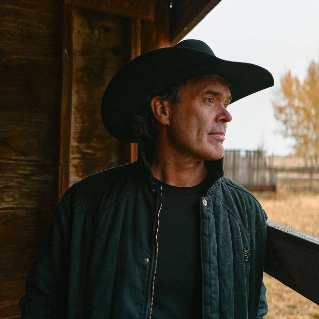 Corb Lund
